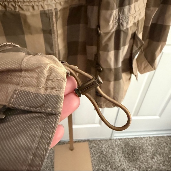 Burberry Tan Trench Coat with Striped Design - Picture 4 of 9